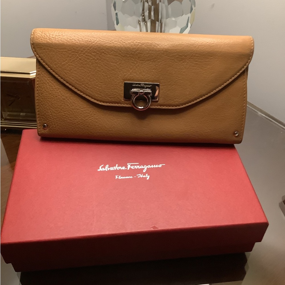 Salvatore Ferragamo wallet
